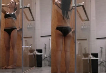 คลิปตัวเองอาบน้ำ